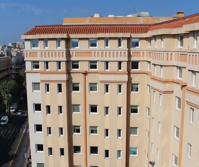 هتل Ibis Nice Centre Gare