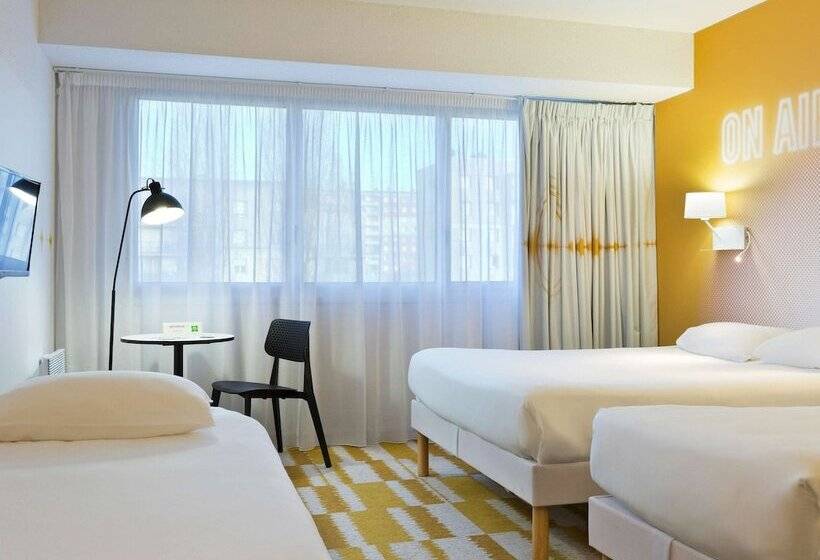 בית מלון כפרי Ibis Styles Massy Opéra