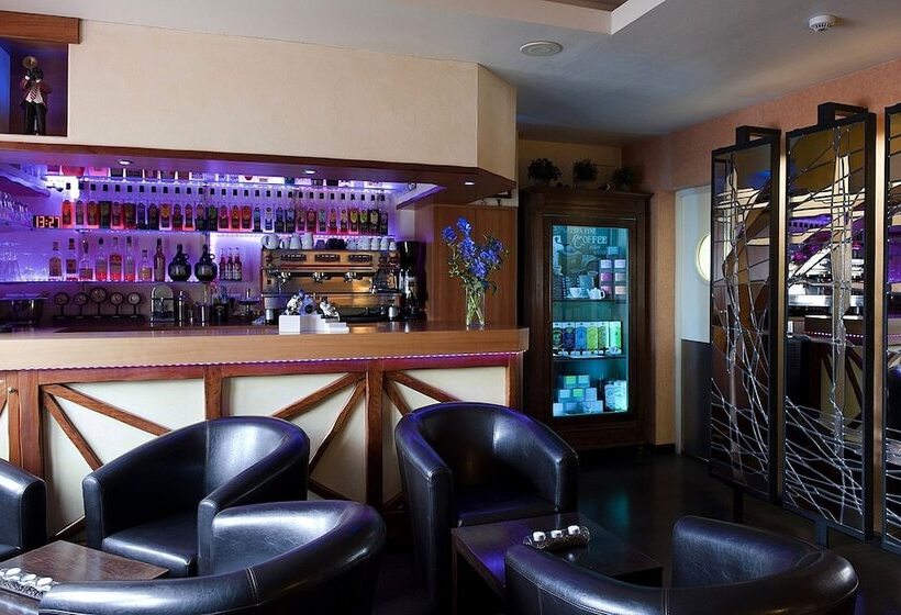 酒店 Logis Le Quai Fleuri