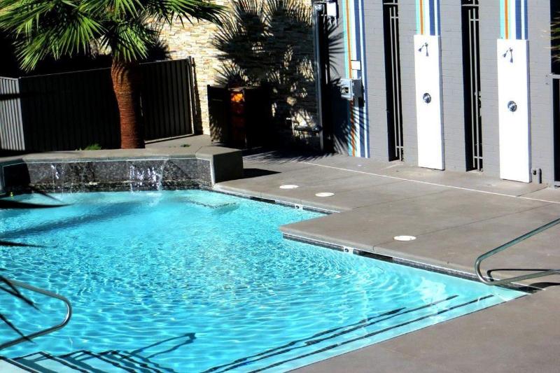 Fotos del hotel Oasis At Gold Spike  Adults Only:  4