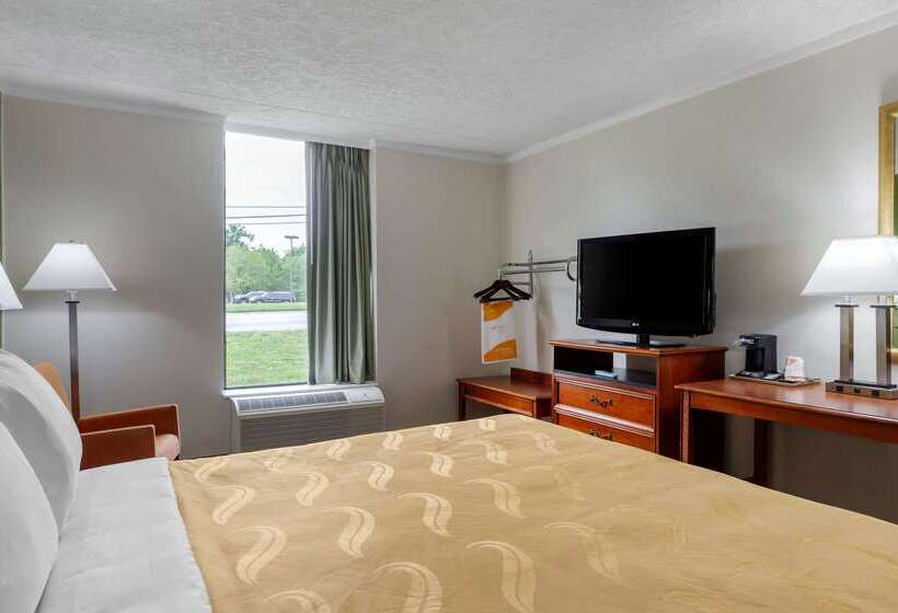 Hotel Quality Inn  Roxboro South