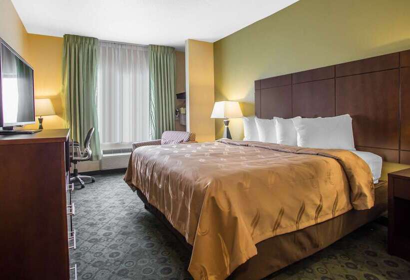בית מלון כפרי Quality Inn & Suites Bloomington I 55 And I 74