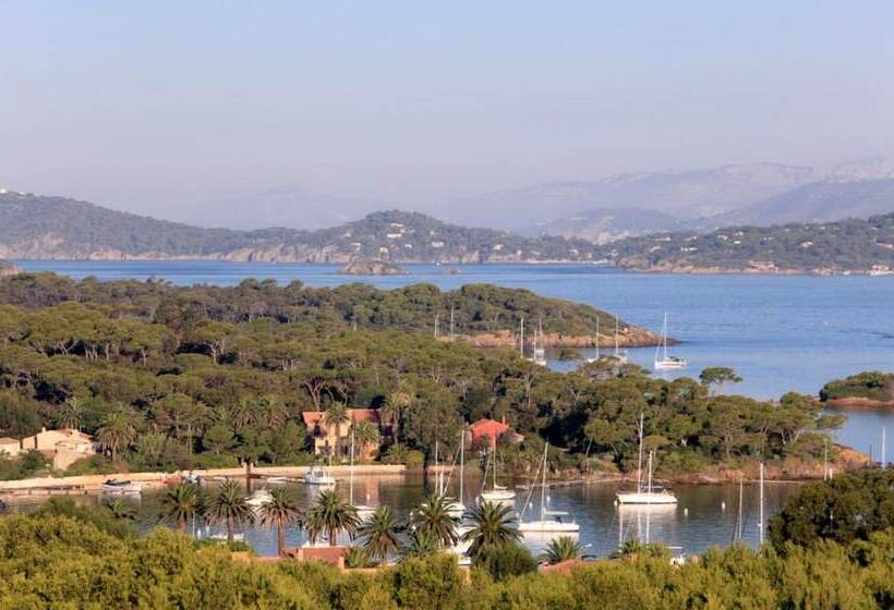 هتل Residence Les Medes