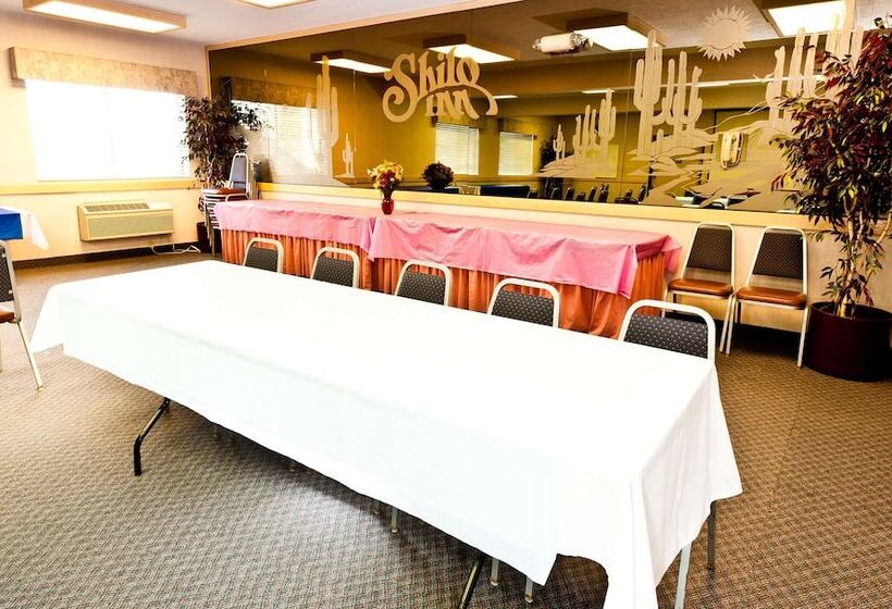 هتل Shilo Inn Elko