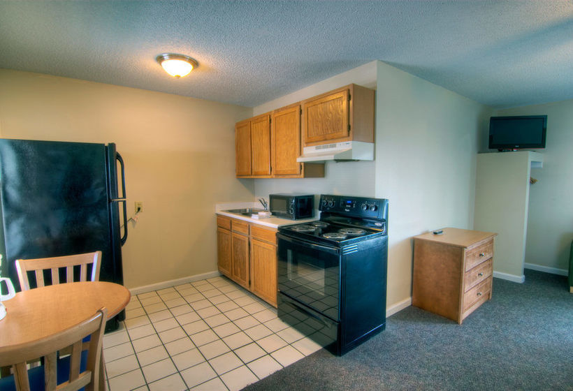 ホテル Surfside Lodge Oceanfront