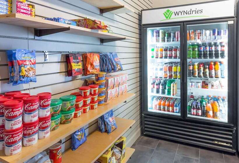 هتل Wyndham Garden Greensboro