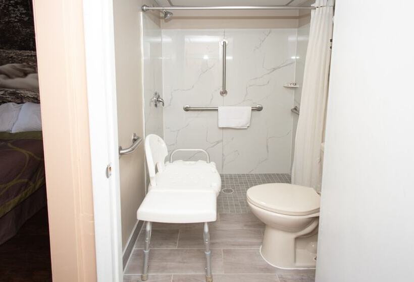 فندق على الطريق Super 8 By Wyndham Black Mountain