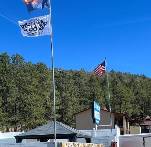 El Rancho Motel