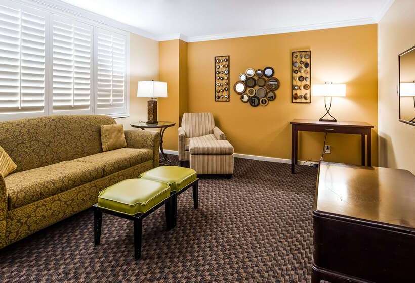 Fotos del hotel Best Western Plus Casino Royale  Center Strip:  22