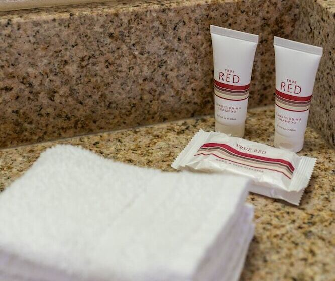 בית מלון כפרי California Inn And Suites, Rancho Cordova