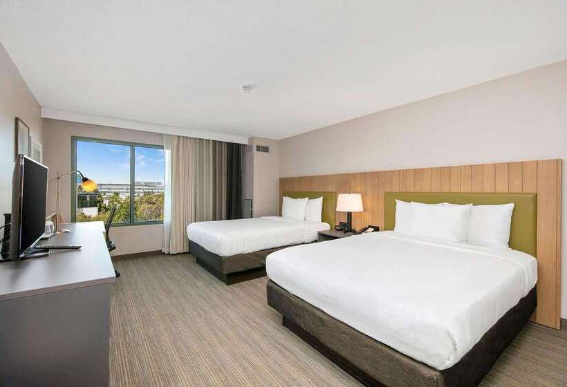 هتل Country Inn & Suites By Radisson, San Diego North, Ca
