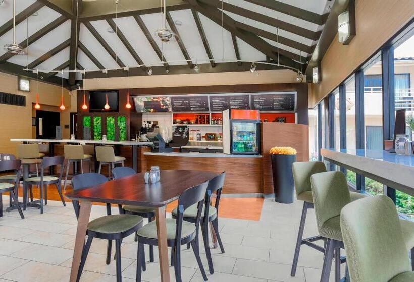 فندق Courtyard By Marriott San Diego Del Mar/solana Beach