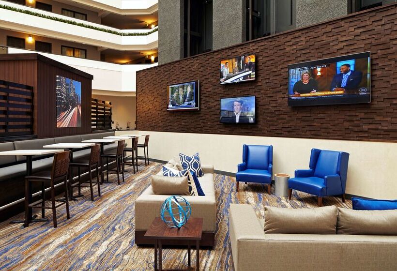 هتل Embassy Suites By Hilton Los Angeles International Airport North