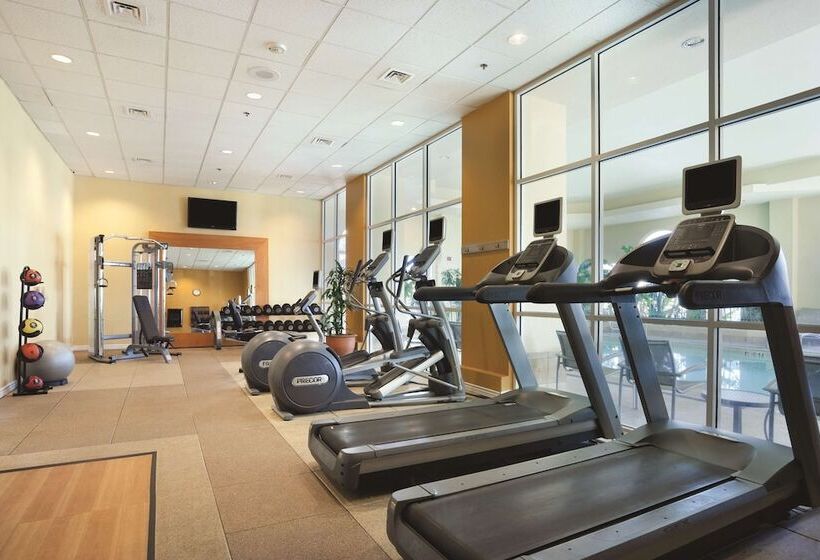 فندق Embassy Suites By Hilton Monterey Bay Seaside