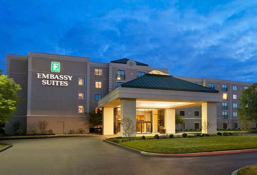 ホテル Embassy Suites By Hilton Philadelphia Airport