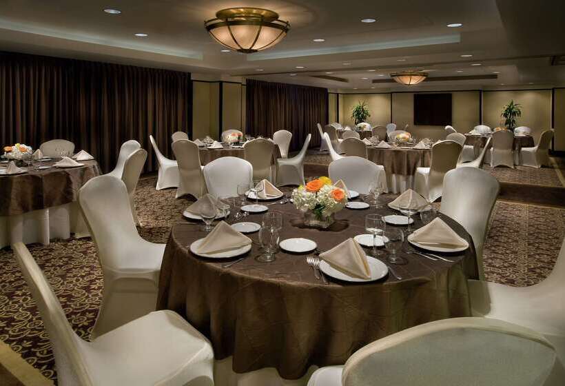 هتل Embassy Suites By Hilton Washington Dc Chevy Chase Pavilion