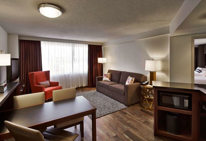 هتل Embassy Suites By Hilton Washington Dc Chevy Chase Pavilion