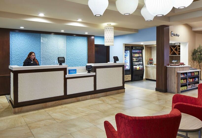 בית מלון כפרי Hilton Garden Inn Valencia Six Flags