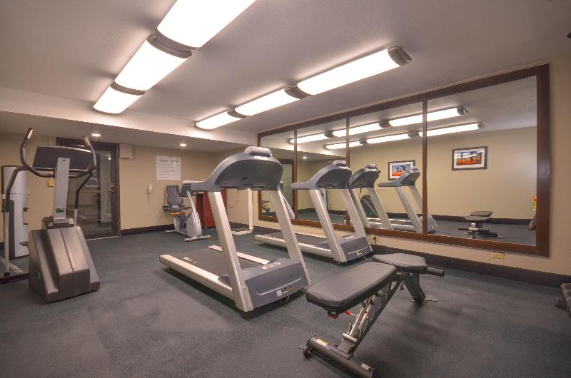 هتل Holiday Inn Express & Suites Fayetteville University Of Arkansas Area, An Ihg