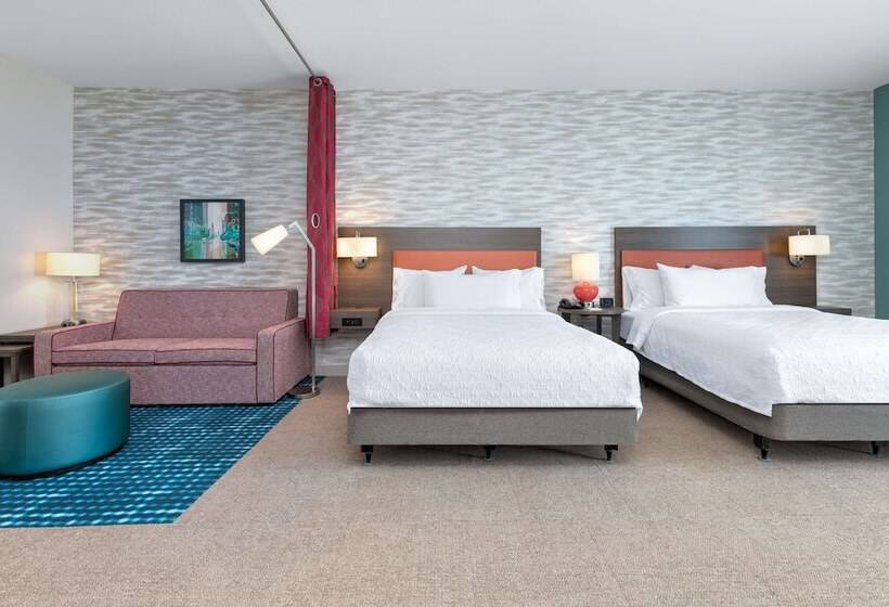 هتل Home2 Suites By Hilton Tulsa Airport