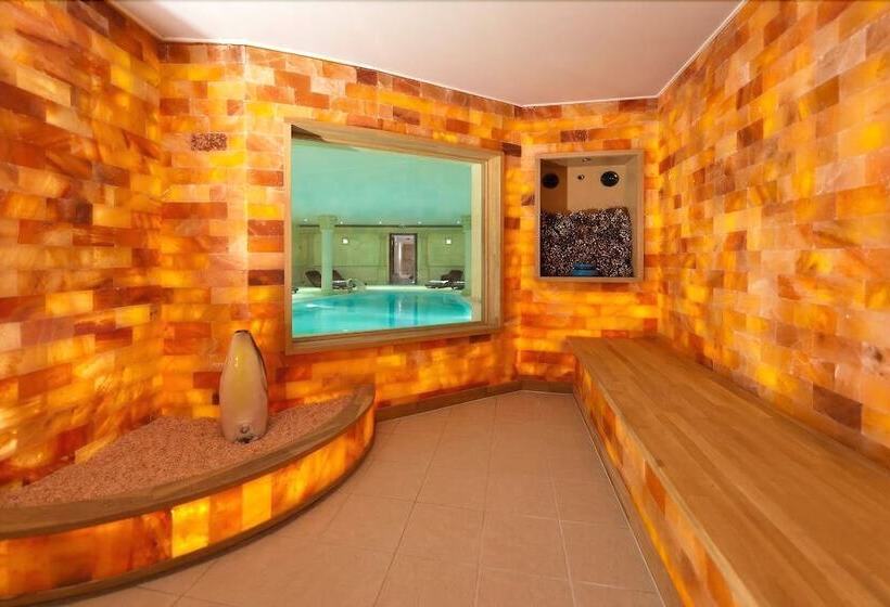 ホテル Hôtel Du Parc, Restaurant, Spa & Wellness