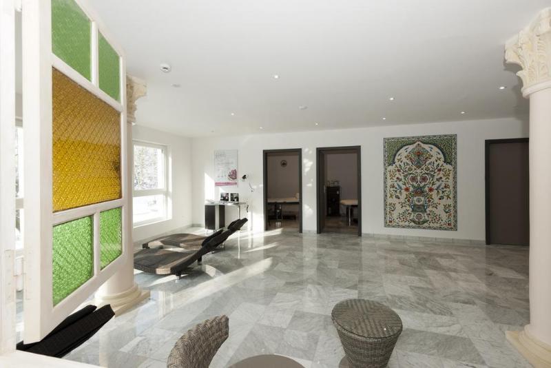 ホテル Hôtel Du Parc, Restaurant, Spa & Wellness