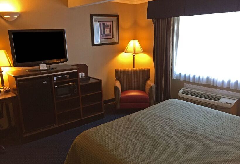 Отель Inn At Bayshore