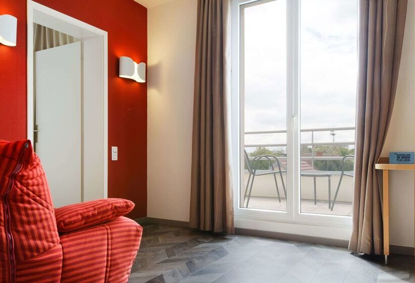 בית מלון כפרי Logis Hôtel Beauséjour Colmar