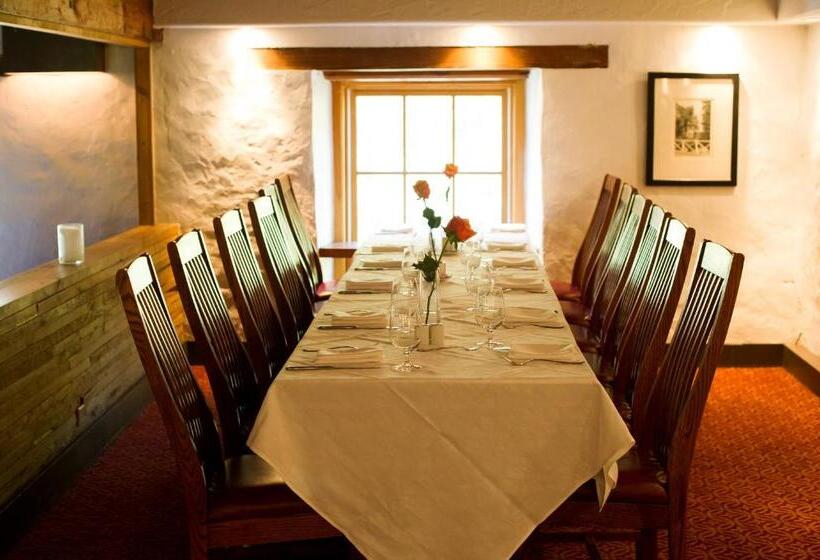 هتل Millcroft Inn & Spa
