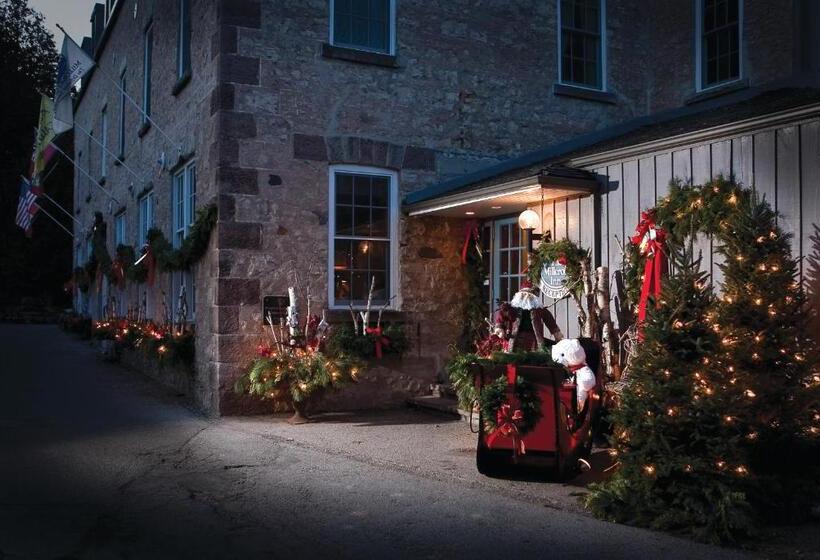 هتل Millcroft Inn & Spa