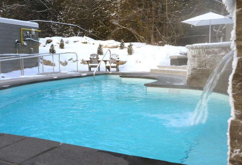 هتل Millcroft Inn & Spa