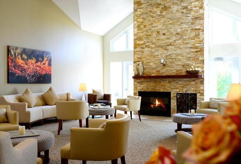 هتل Millcroft Inn & Spa