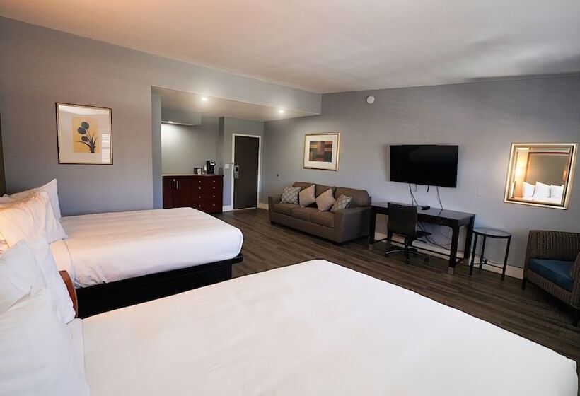 هتل Seaside Inn & Suites