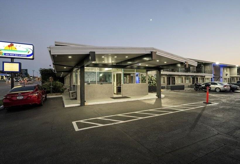 هتل Seaside Inn & Suites