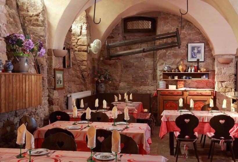 Otel Restaurant Père Benoît
