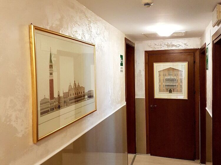 Fotos del hotel San Gallo:  8