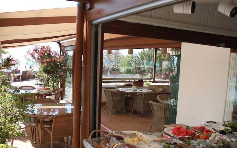 Fotos del hotel Sari Konak:  23