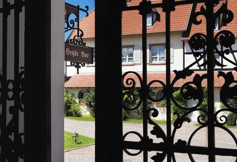 هتل Hôtel Château De L Ile