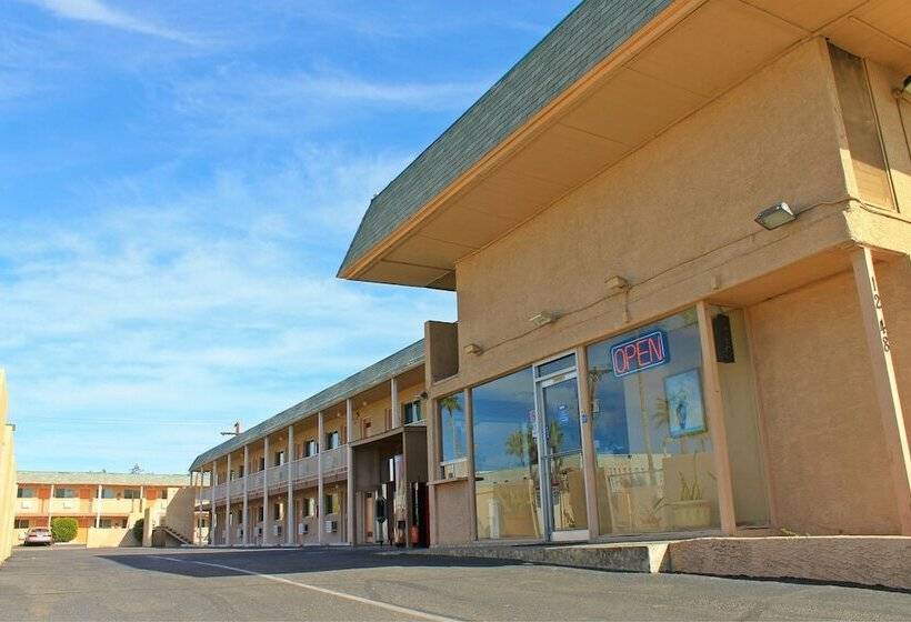 هتل Stone Inn Extended Stay U Of A