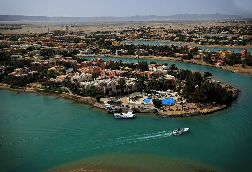 هتل Sultan Bey Resort