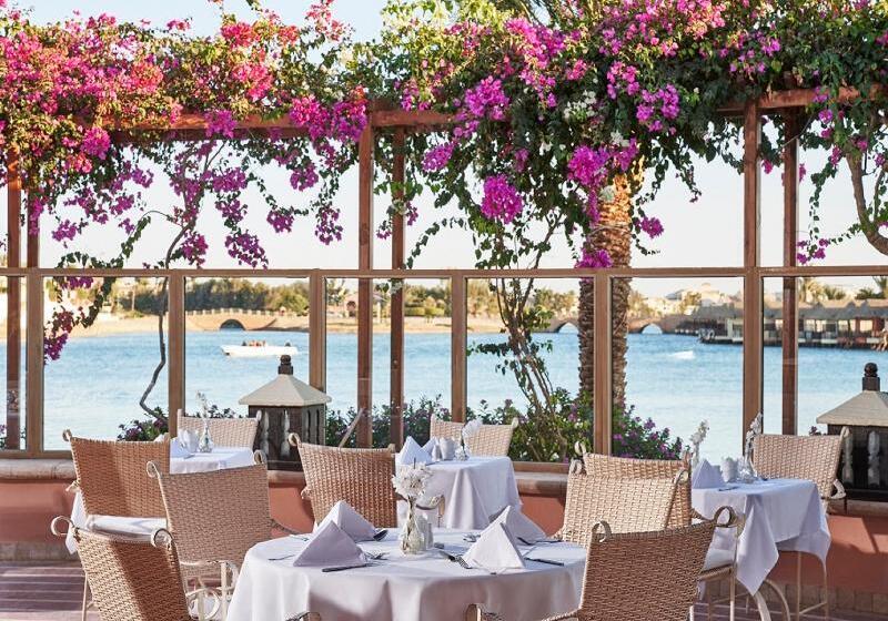 هتل Sultan Bey Resort