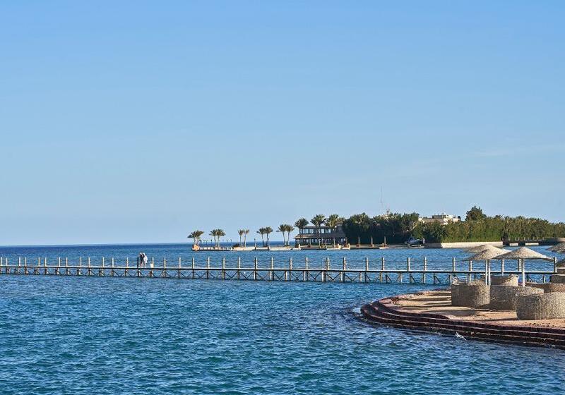 هتل Sultan Bey Resort