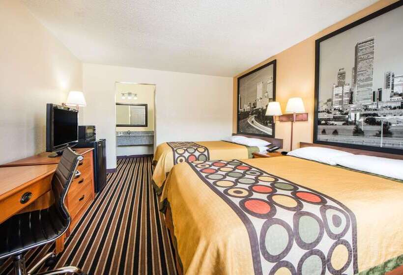 Hotel Super 8 By Wyndham Tulsa/arpt/st Fairgrounds