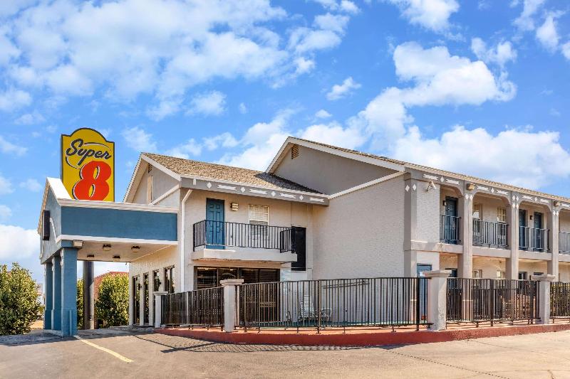 هتل Super 8 By Wyndham Tulsa/arpt/st Fairgrounds