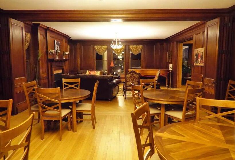 ホテル The Inn At Ragged Edge