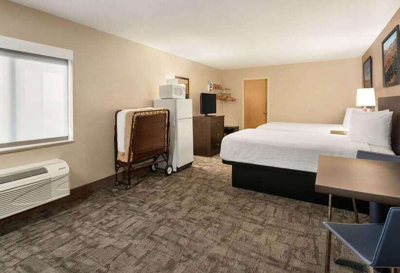 Hotel Travelodge By Wyndham Lake Havasu