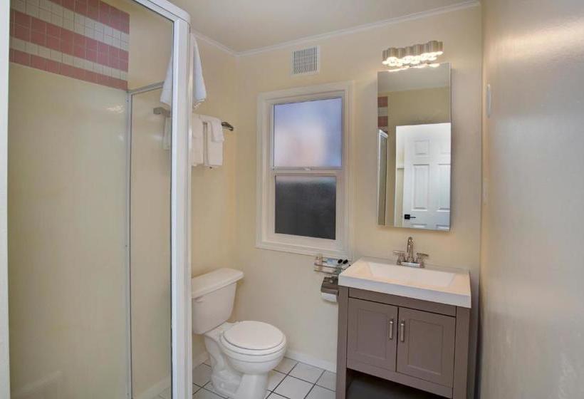 Hotel Paradise Suites