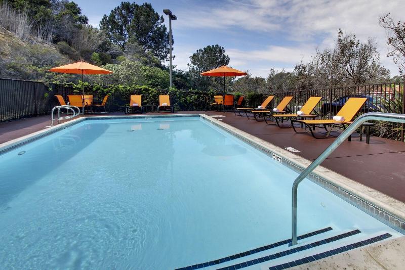 モーテル Days Inn By Wyndham Encinitas Moonlight Beach