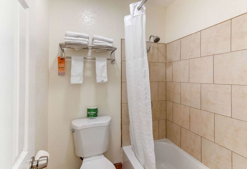 מוטל Howard Johnson Suites By Wyndham San Diego Chula Vista Bayfront