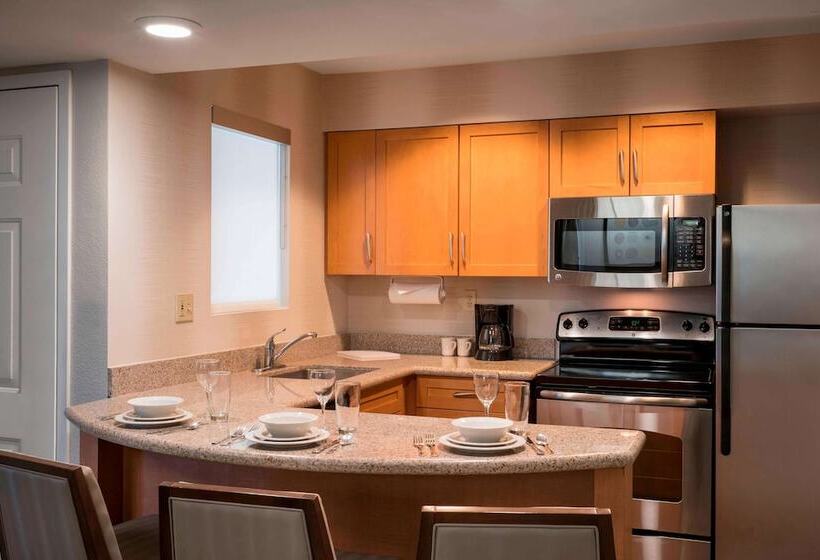 اقامتگاه Sonesta Es Suites Scottsdale Paradise Valley